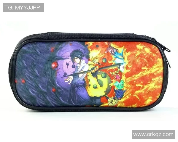 足球明星挂件笔袋的创意设计与实用性完美结合的时尚潮流产品