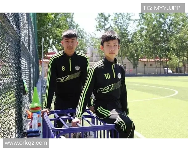 在城市的哪个角落能邂逅足球明星的身影与精彩瞬间