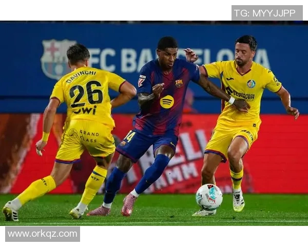 2015年巴塞罗那对赫塔菲精彩对决回顾与赛季分析